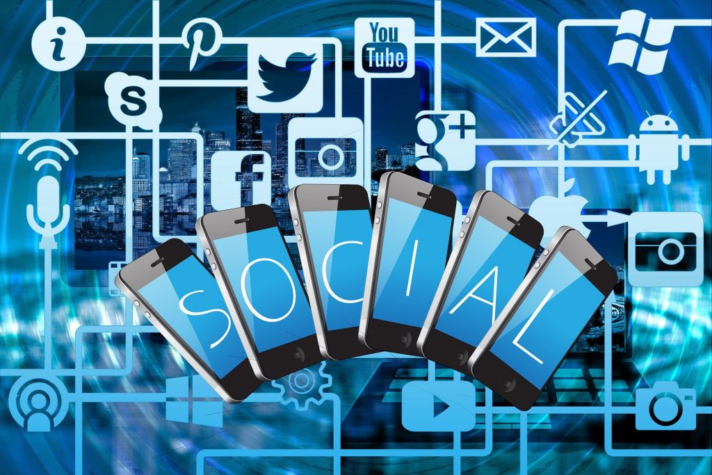 gestionamos redes sociales para empresas y autonomos